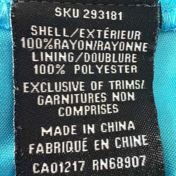 Le Chateau Blue and Black Chevron Halter Top - Picture 4 of 5